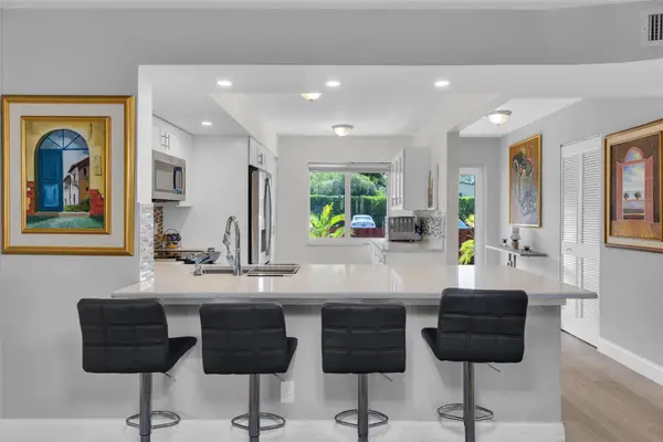 480 NW 76th Ave #107, Margate, FL 33063