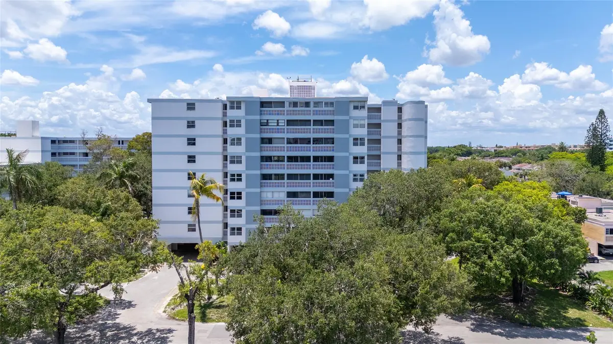 3301 Spanish Moss Ter #705, Lauderhill, FL 33319 - Image #1