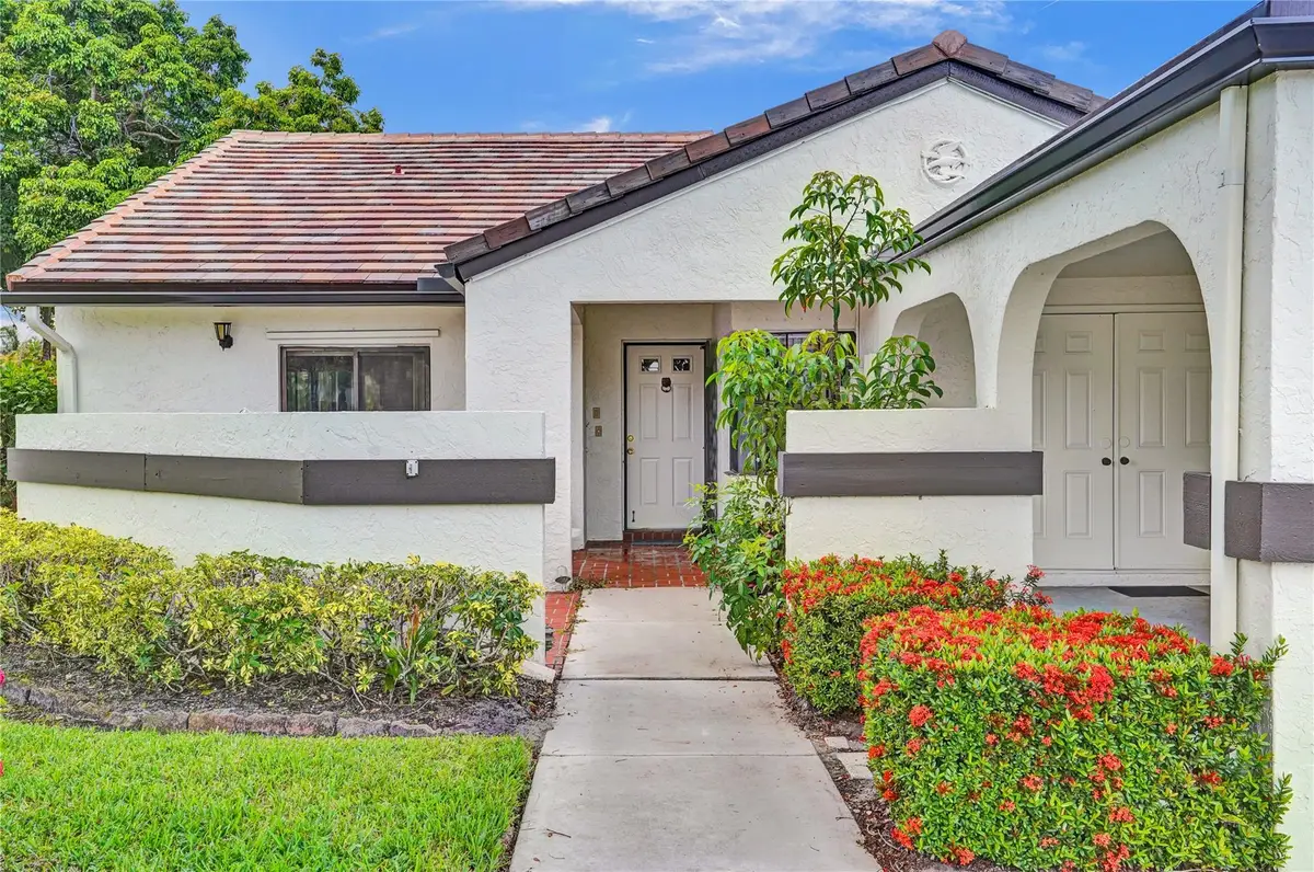 5658 Parkwalk Circle East, Boynton Beach, FL 33472 - Image #1