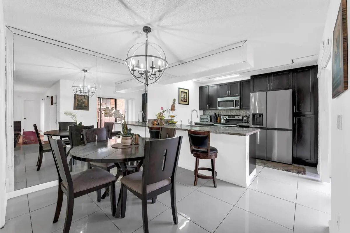 8437 N Coral Cir #8437, North Lauderdale, FL 33068 - Image #1