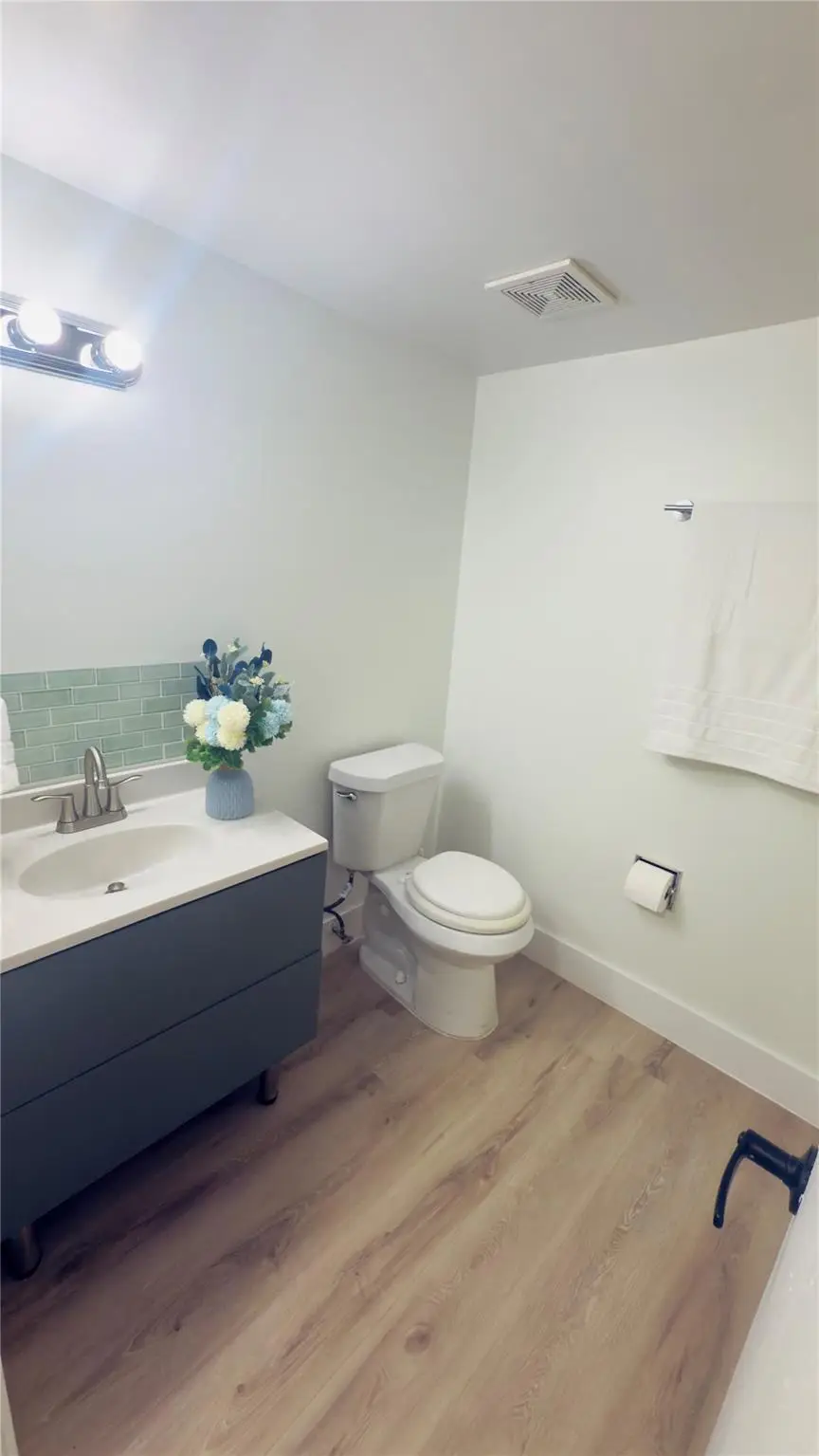 10257 NW 9th Street Cir #203, Miami, FL 33172 - Image #2