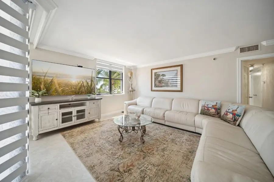 1155 Hillsboro Mile #401, Hillsboro Beach, FL 33062 - Image #2