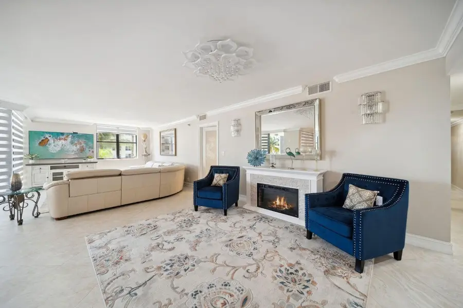 1155 Hillsboro Mile #401, Hillsboro Beach, FL 33062 - Image #3