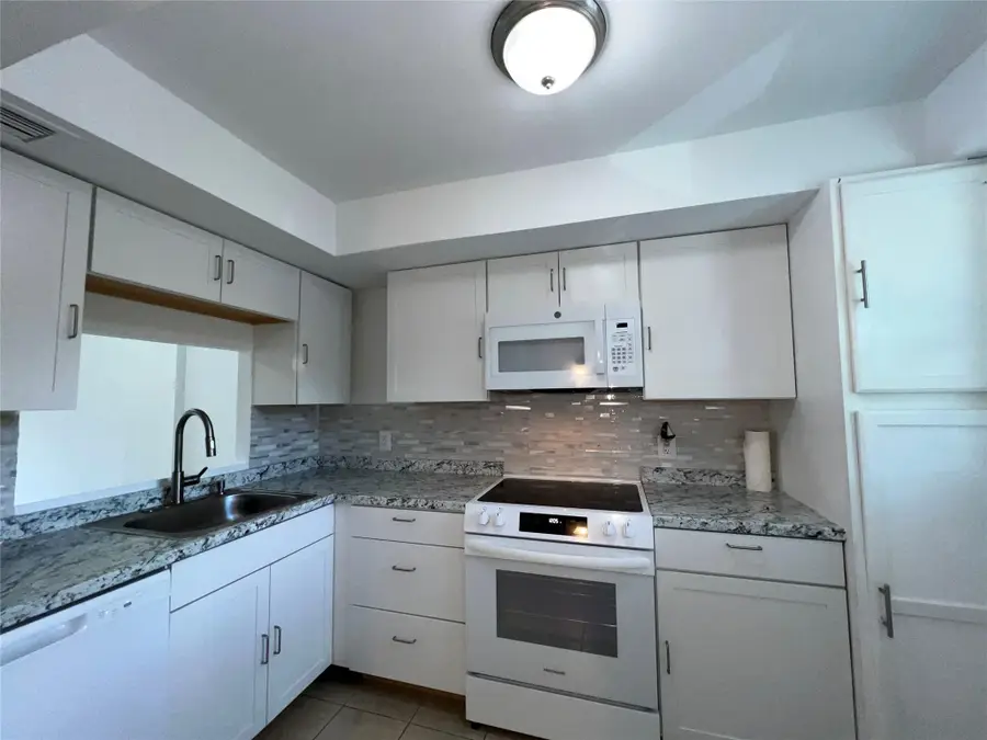 117 Royal Park Drive #2A, Oakland Park, FL 33309 - #2