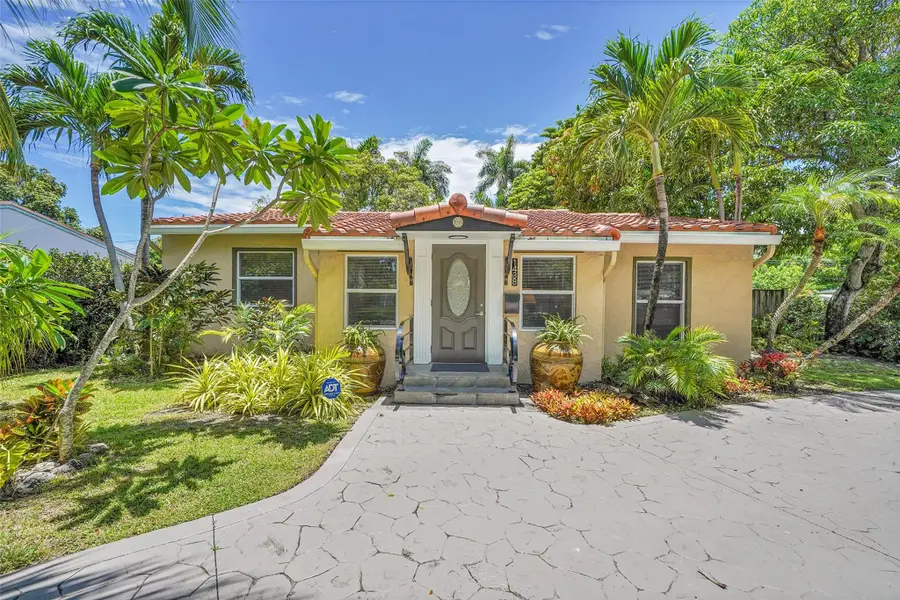 1438 Fletcher St, Hollywood, FL 33020 - Image #2