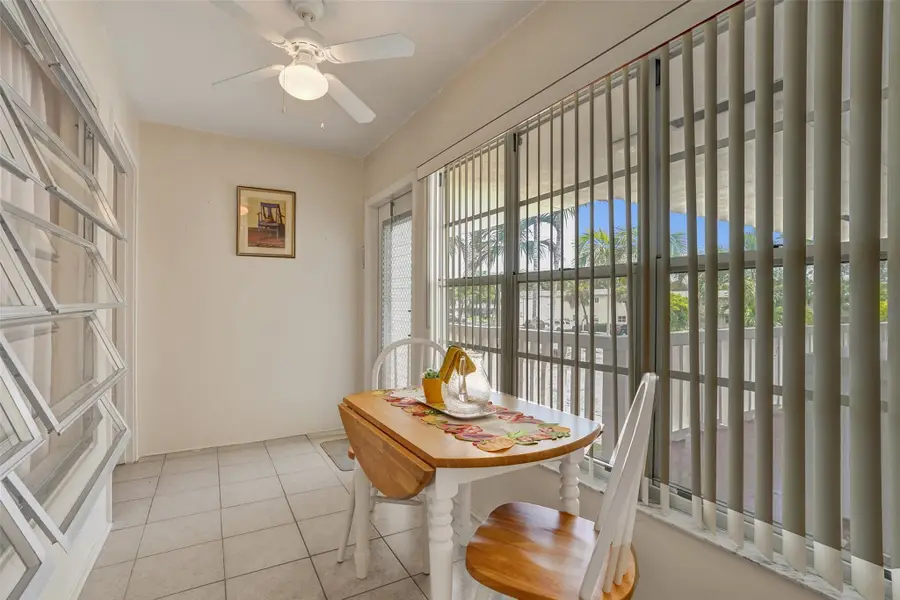 1300 N 12th Ct #4B, Hollywood, FL 33019 - Image #3