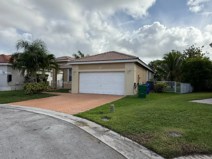 12611 SW 28th St, Miramar, FL 33027 - Image #2