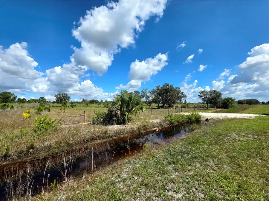 17019 NW 296th St, Okeechobee, FL 34972 - Image #2