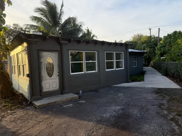 2739 Lincoln St, Hollywood, FL 33020