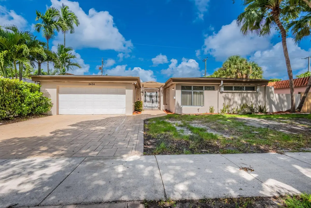 8424 SW 102nd Pl, Miami, FL 33173 - Image #1