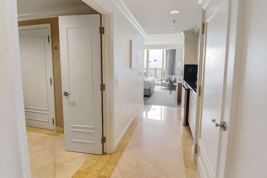 601 N Ft Lauderdale Bch Boulevard #908, Fort Lauderdale, FL 33304 - Image #2