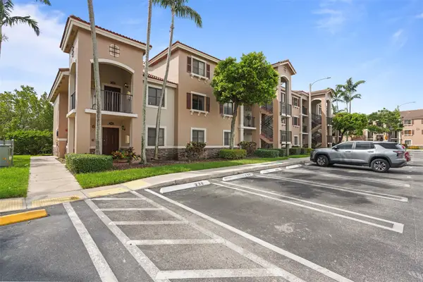 22921 SW 88th Pl #201, Cutler Bay, FL 33190