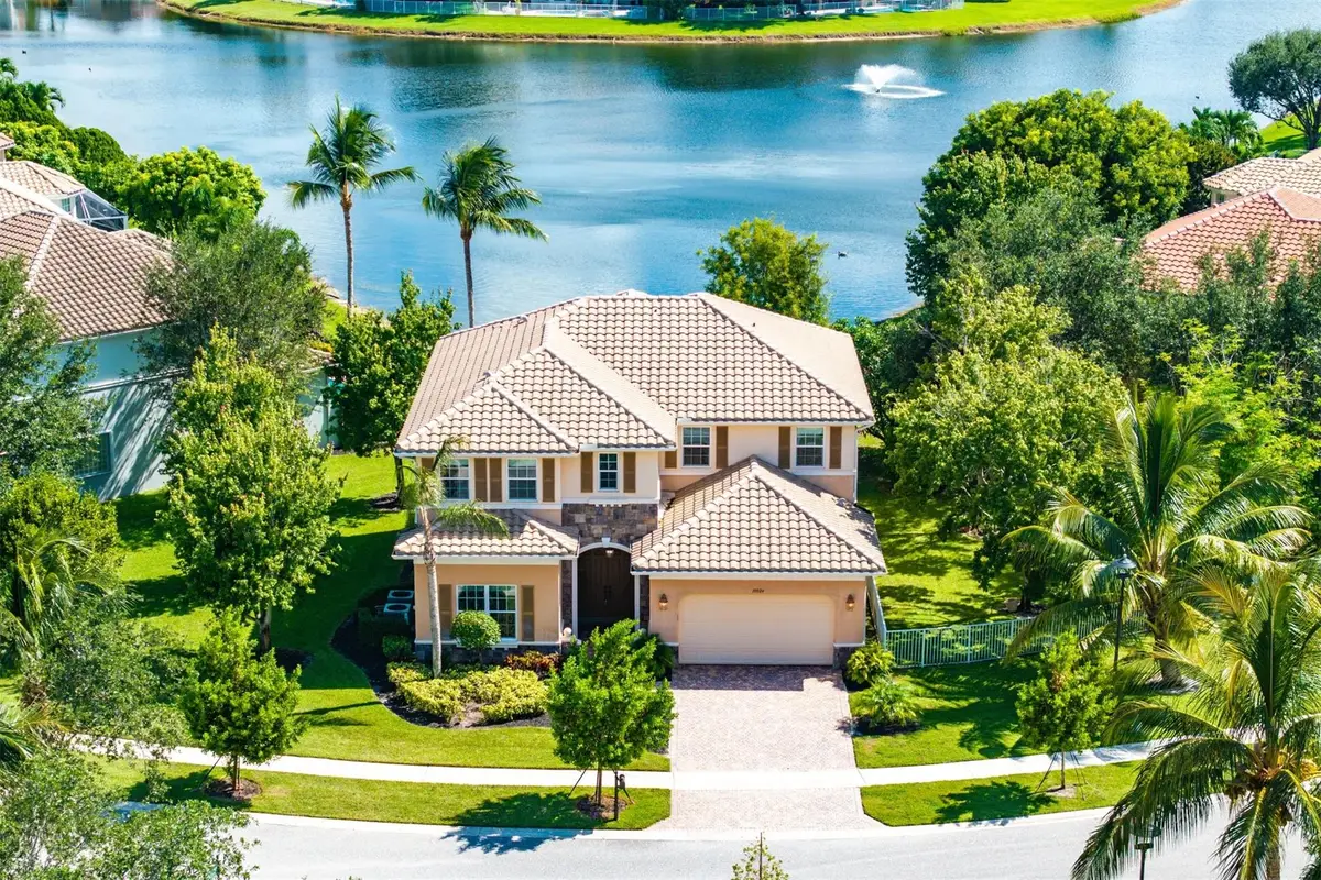 10024 Cobblestone Creek Dr, Boynton Beach, FL 33472 - Image #1