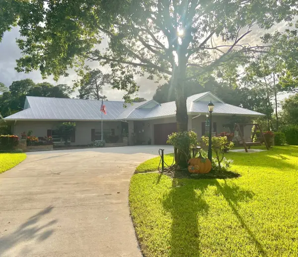 4319 Thousand Pines Dr, Fort Pierce, FL 34981