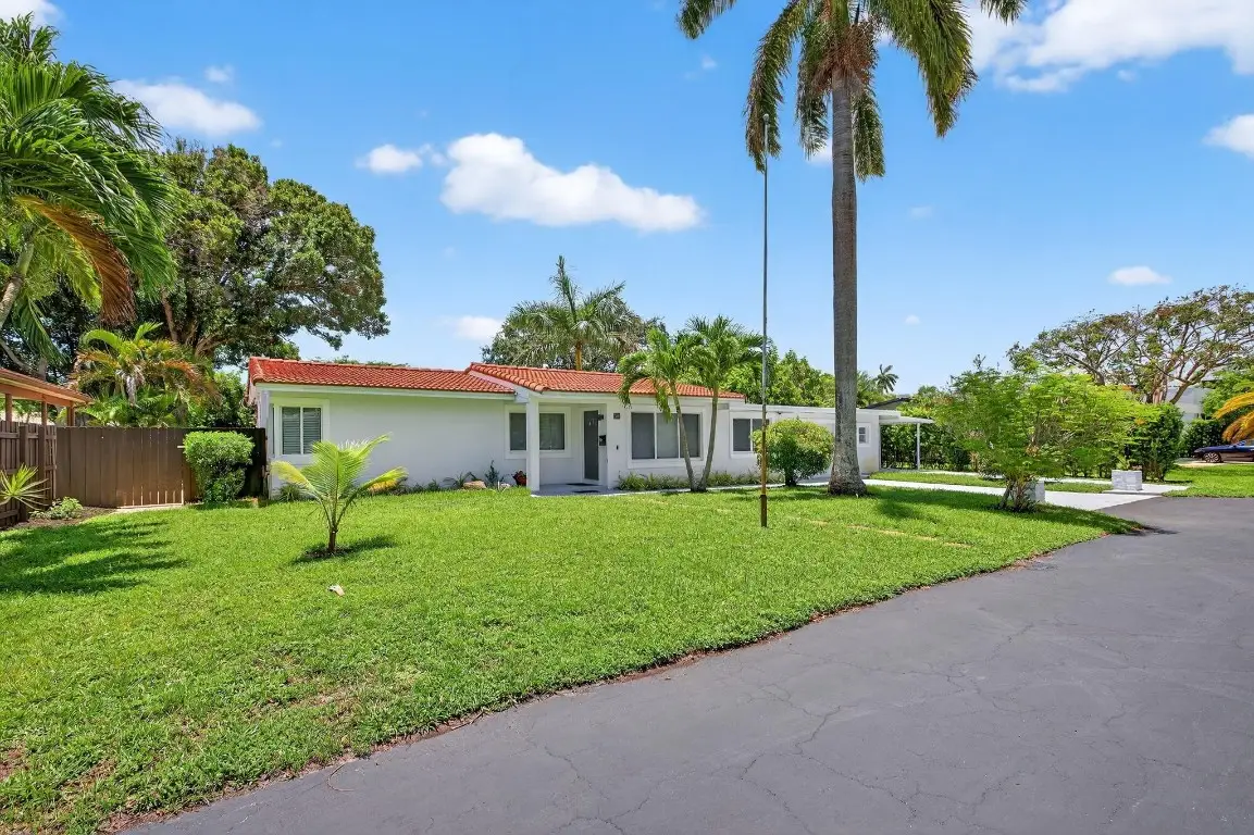 316 NW 24th Street, Wilton Manors, FL 33311 - Image #1