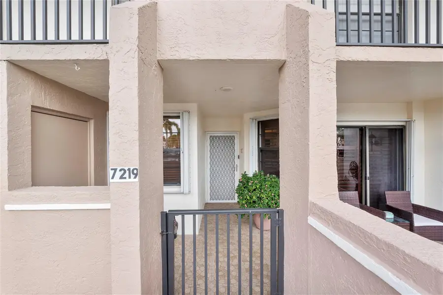 7219 Fairfax Dr #110, Tamarac, FL 33321 - Image #2
