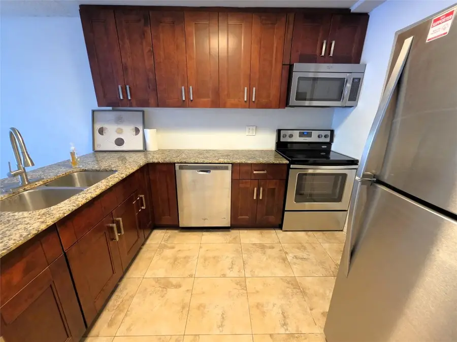 2320 S Cypress Bend Drive #106, Pompano Beach, FL 33069 - Image #3