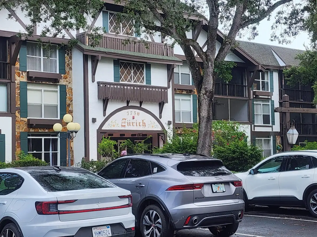 3750 Inverrary Dr #2Z, Lauderhill, FL 33319 - Image #1