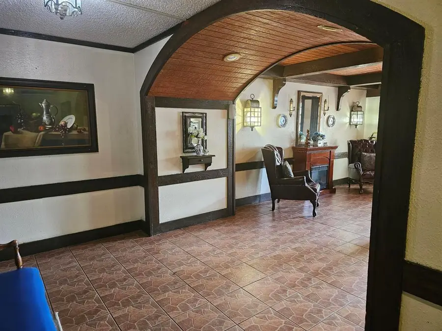 3750 Inverrary Dr #2Z, Lauderhill, FL 33319 - Image #2