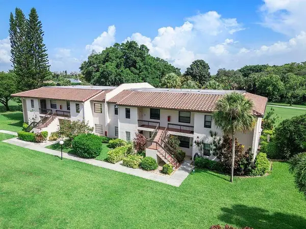 21452 Juego Cir #31A, Boca Raton, FL 33433