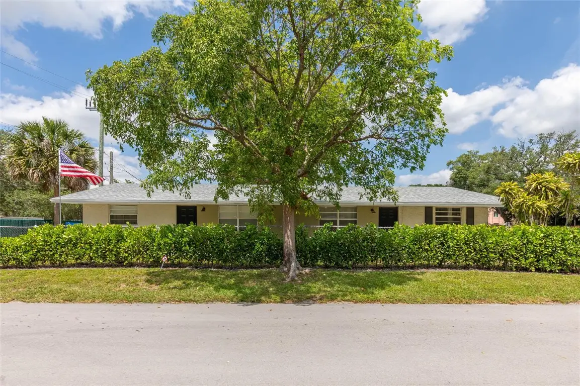 800 SW 30th Street, Fort Lauderdale, FL 33315 - #1