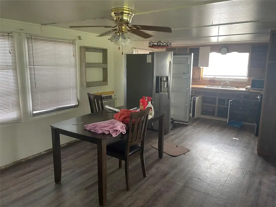 8721 SW 22nd St, Davie, FL 33324 - Image #2