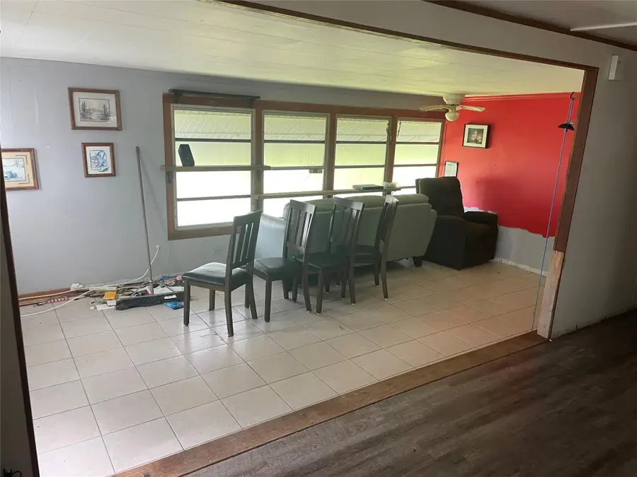 8721 SW 22nd St, Davie, FL 33324 - Image #3