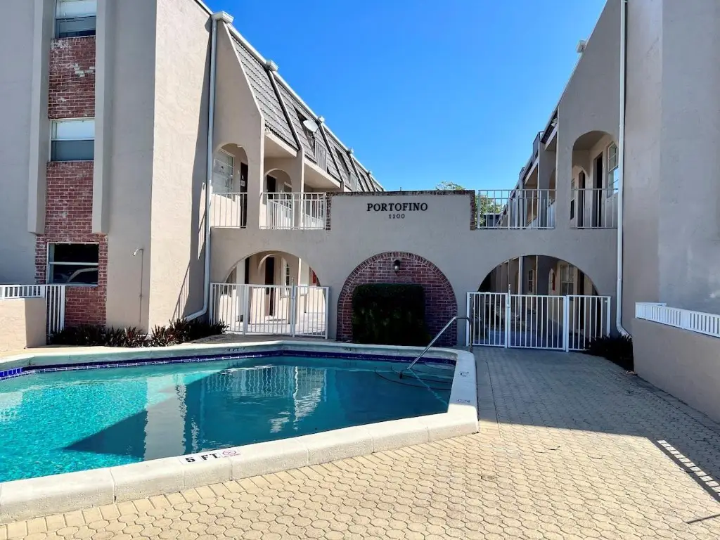 1100 SE 4th Avenue #9, Deerfield Beach, FL 33441 - Image #1