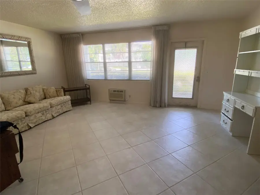 148 Upminster G #148, Deerfield Beach, FL 33442 - Image #3