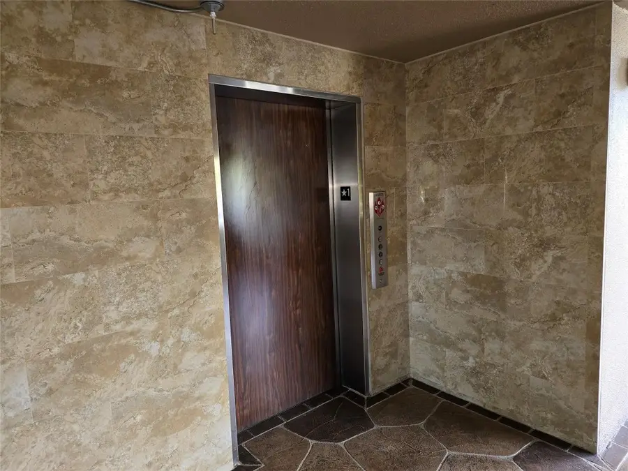 1200 SW 137th Avenue #312E, Pembroke Pines, FL 33027 - Image #3