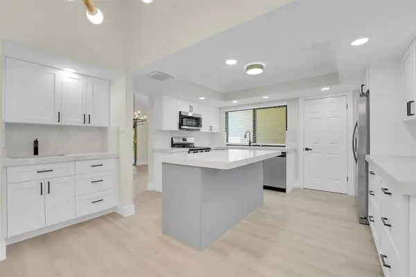 11457 Shady Oaks Ln, North Palm Beach, FL 33408