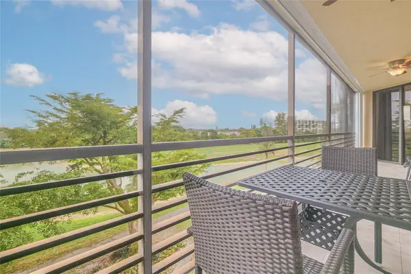 7400 Radice Ct #407, Lauderhill, FL 33319