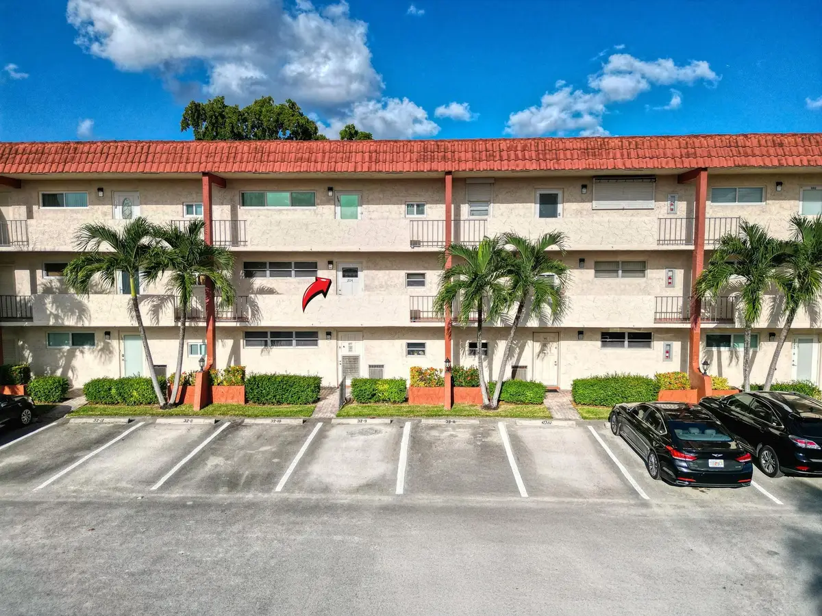 8980 S Hollybrook Blvd #204, Pembroke Pines, FL 33025 - Image #1