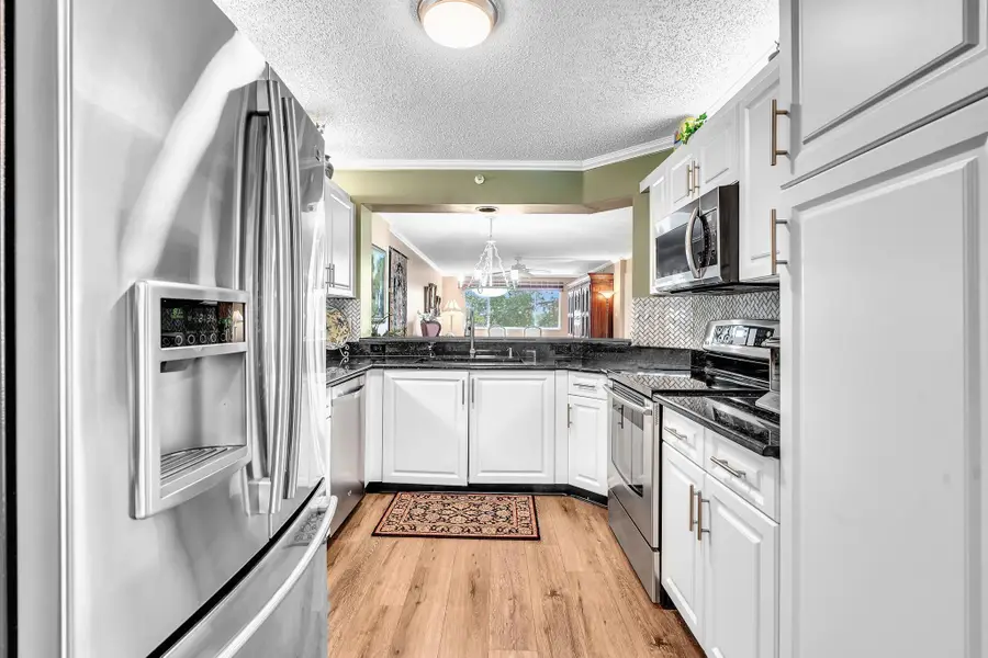 9587 Weldon Cir #B311, Tamarac, FL 33321 - Image #3