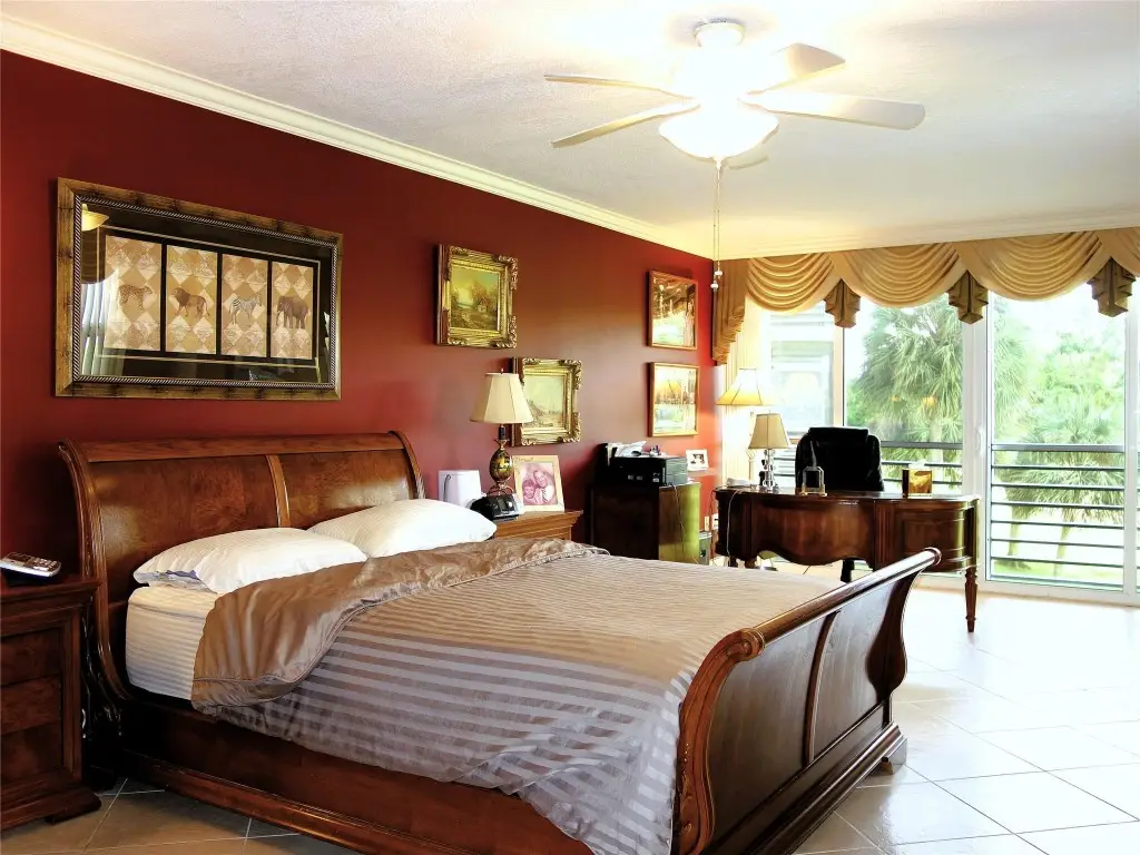 3507 Oaks Way #307, Pompano Beach, FL 33069 - Image #1