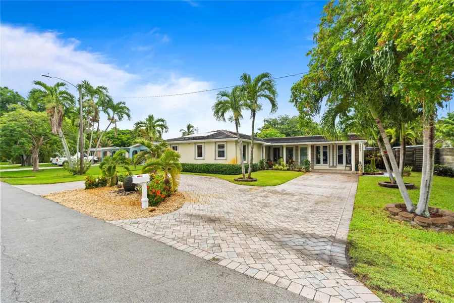 2501 NW 8th Ave, Wilton Manors, FL 33311 - Image #2