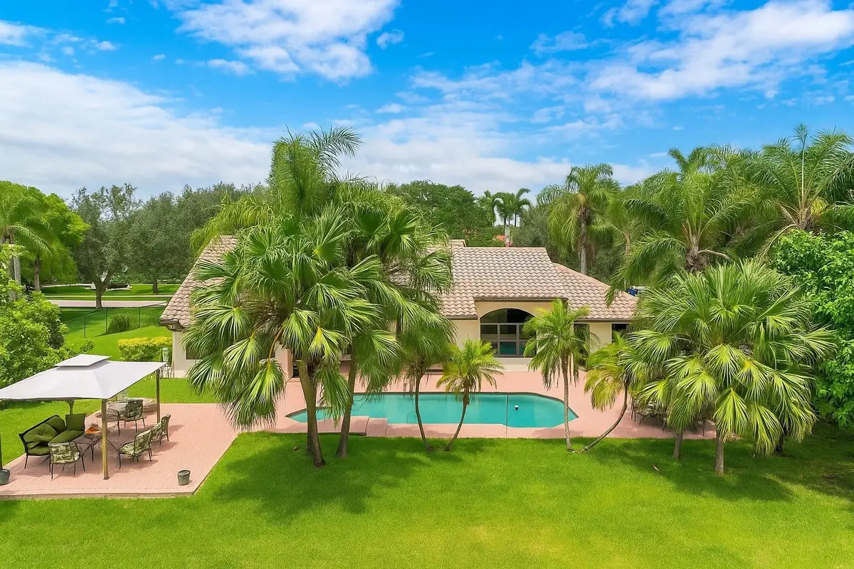 4150 SW 106th Ter, Davie, FL 33328 - Image #1