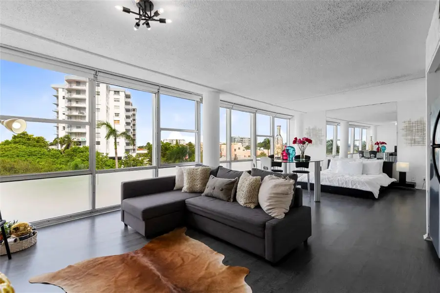 900 Bay Dr #313, Miami Beach, FL 33141 - Image #2