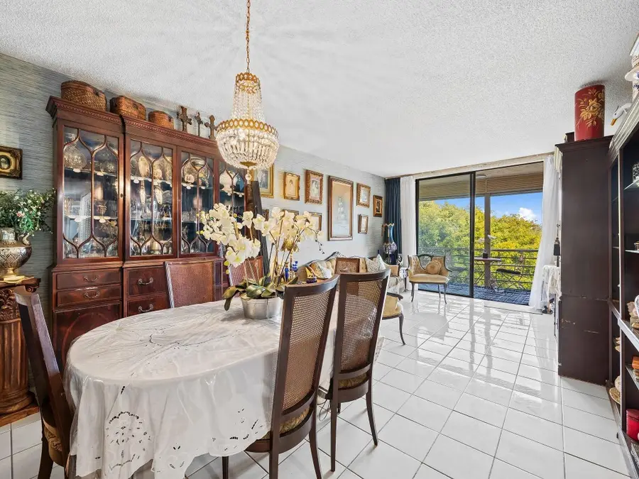 2840 Somerset Drive #317M, Lauderdale Lakes, FL 33311 - Image #2