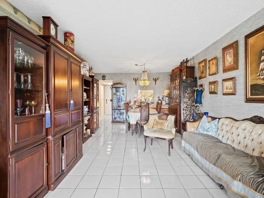 2840 Somerset Drive #317M, Lauderdale Lakes, FL 33311 - Image #3