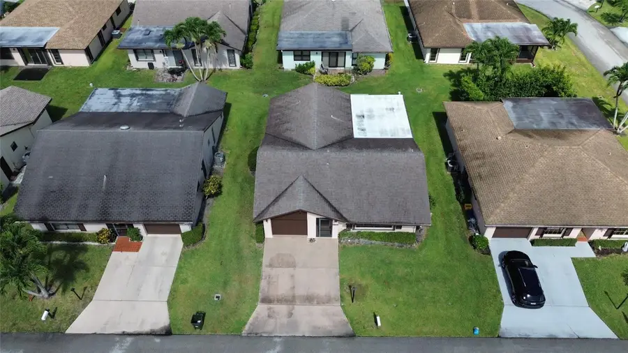 3305 Silver Buttonwood Drive, Greenacres, FL 33463 - Image #3