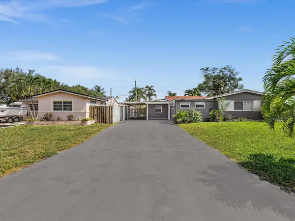 6661 Meade St, Hollywood, FL 33024