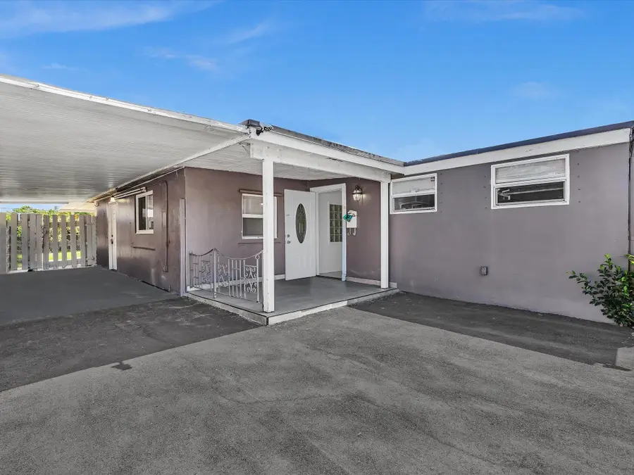 6661 Meade St, Hollywood, FL 33024 - Image #3