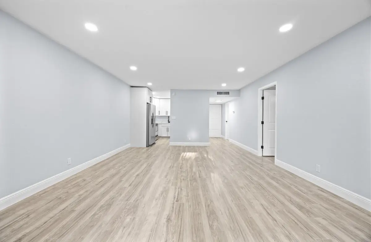 6061 N Falls Cir Dr #109, Lauderhill, FL 33319 - Image #1