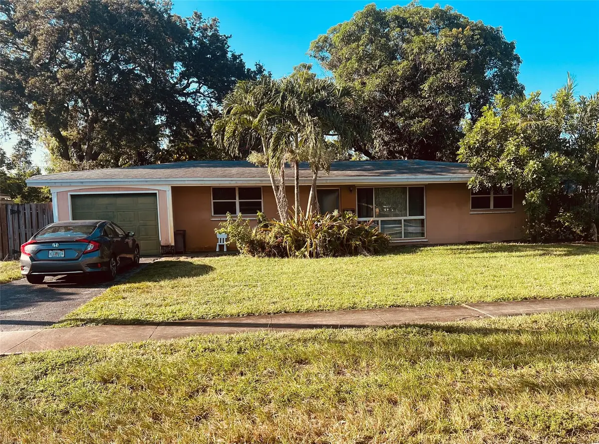 4827 NW 2nd Ct, Plantation, FL 33317 - Image #1
