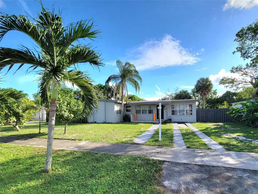 1036 NW 13th St, Fort Lauderdale, FL 33311 - Image #2