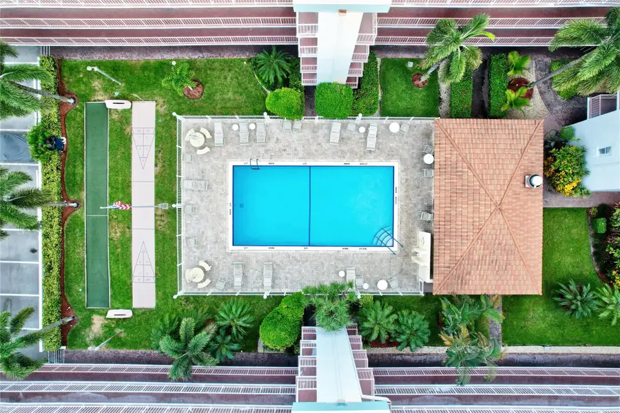 4629 Poinciana St #204, Lauderdale By The Sea, FL 33308 - Image #3