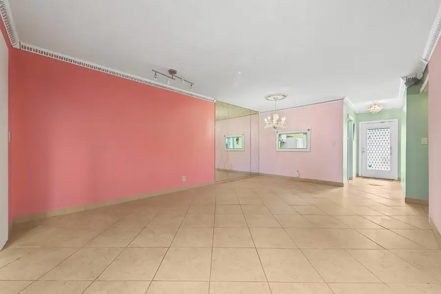 5100 NW 35th St #110, Lauderdale Lakes, FL 33319 - Image #3