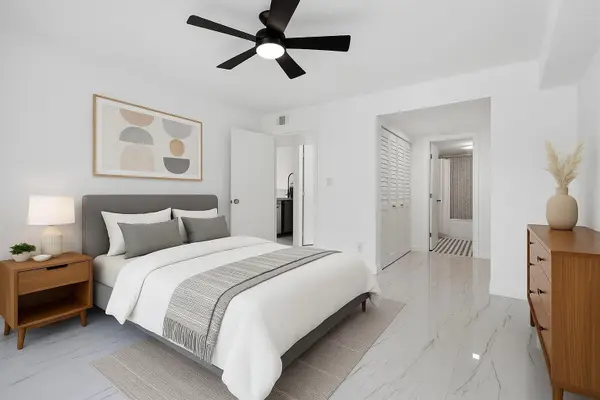 560 S Park Rd #26-7, Hollywood, FL 33021