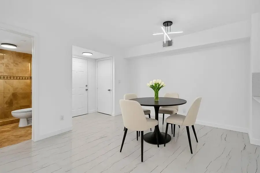 560 S Park Rd #26-7, Hollywood, FL 33021 - Image #3